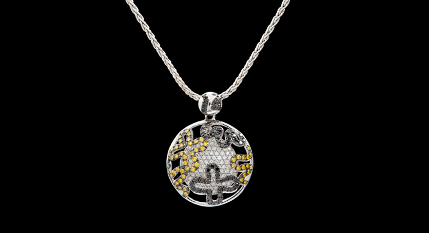 18K White Gold with Diamond Pendant