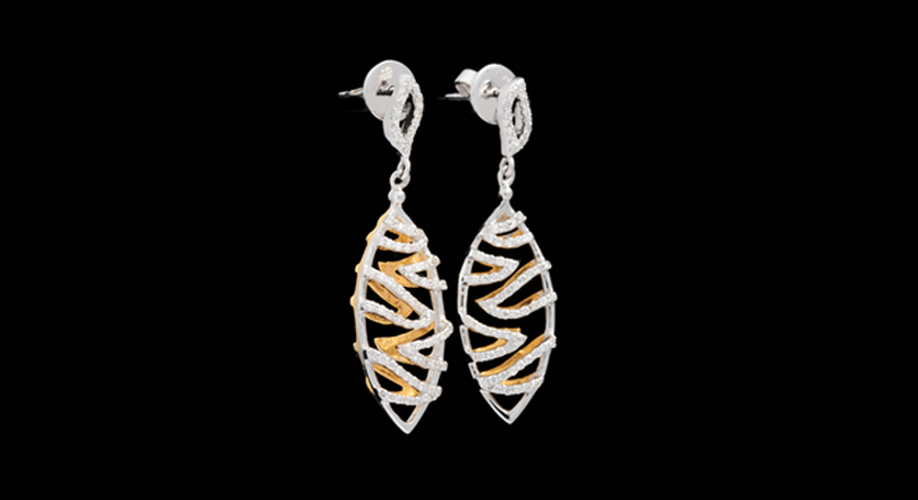 18K White and Yellow Gold with Diamond Earring