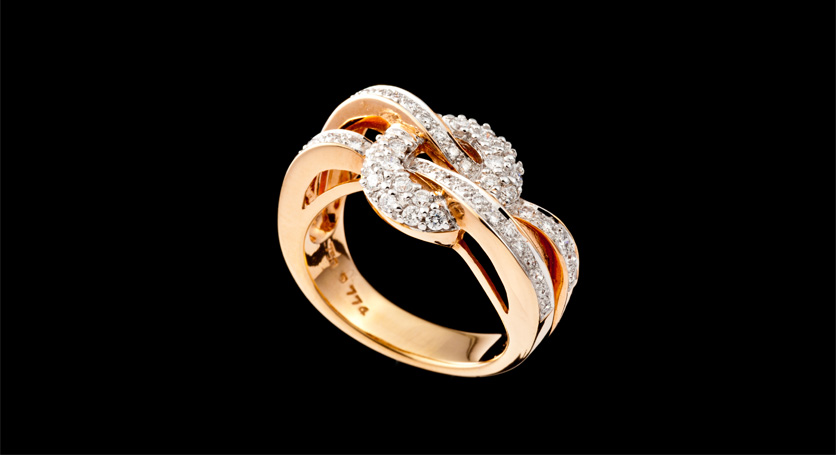 18K Yellow Gold with Diamond Ring